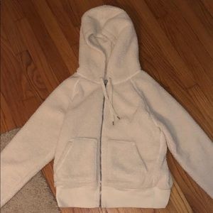 Gap Women’s Medium Fuzzy Sherpa Zip Up